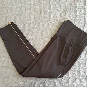 Livi Active Black Leggings with Gold Zipper